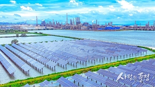China’s First Factory-Based Seawater Hydrogen Production Project Completed at Sinopec Qingdao Refinery.